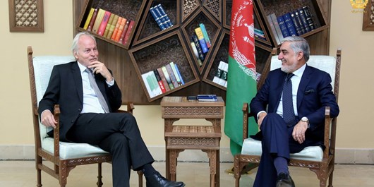 رئیس اجرائیه افغانستان: به برگزاری یک انتخابات شفاف و معتبر متعهد هستیم