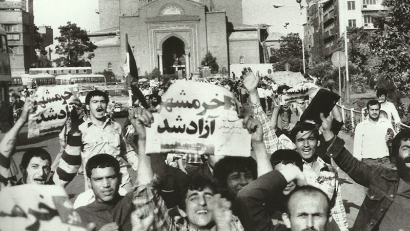 بوی باروت سوخته بوی باروت سوخته مجموعه داستانهای دوران دفاع مقدس/////////////////////////////پنجشنبه