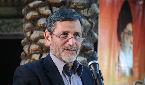 هدف امریکایی‌ها از توافق با ایران، رفاقت نیست بلکه براندازی نظام اسلامی است و حرف‌هایی که پس از برجام می‌زنند، اهانت به مردم و نظام است / کسانی که شورای نگهبان را می‌زنند، جاده‌صاف‌کن نفوذ دشمن هستند /اتحاد بین ملت و دولت،عامل جلوگیری از نفوذ دشمنان است