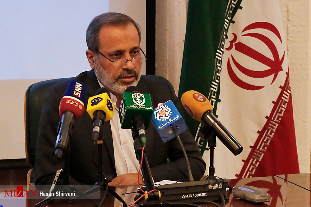 دوانی: انقلاب اسلامی هنر را به خاستگاه حقیقی خود بازگرداند/حسنوند: جمهوری اسلامی ایران به برکت دفاع مقدس در عکاسی صاحب سبک است