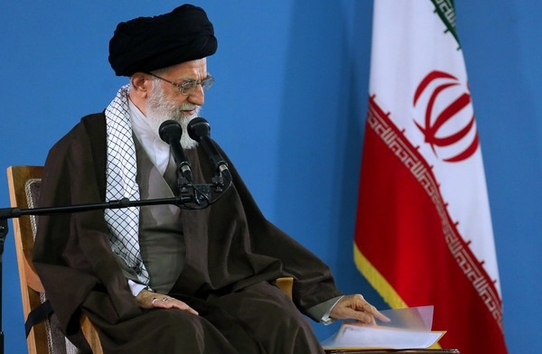 اشاره دیروز رهبر انقلاب به کدام مقام آمریکایی بود؟