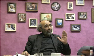 تفکر چه کسی هفتاد سال عبادت است؟/ دانشمند برتر از زاهد