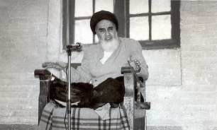 سندی از دستور امام خمینی مبنی بر وحدت شیعه و سنّی در سال 43