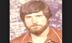 رسم غلطی که یک شهید جلوی آن ایستاد