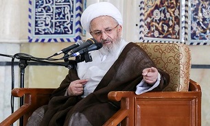 مقصود از شدّ رحال و زیارت قبور چیست؟