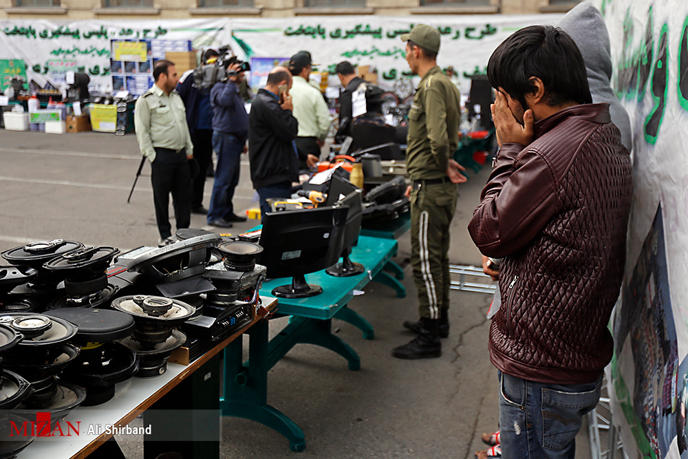 دستگیری سارقان مامورنما در حین زورگیری دستگیری سارقان مامورنما در حین زورگیری