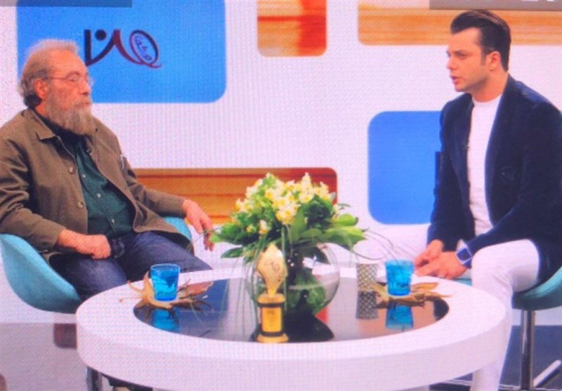 فراستی آن قدر ها هم فرد تاثیر گذاری نیست فراستی آن قدر ها هم فرد تاثیر گذاری نیست