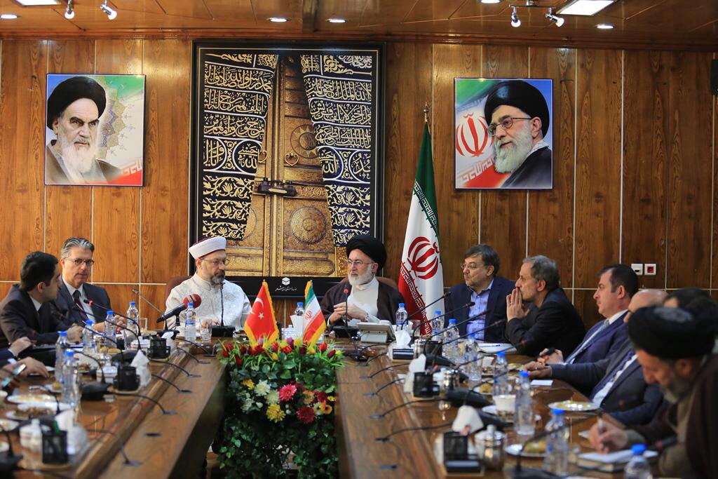 دیدار روسای بعثههای حج ایران و ترکیه دیدار روسای بعثههای حج ایران و ترکیه