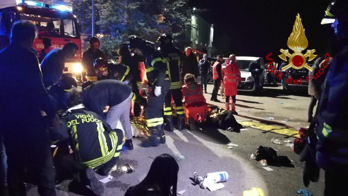 وقوع حادثه در یک باشگاه شبانه در ایتالیا ۶ کشته و ۱۲۰ مجروح بر جای گذاشت وقوع حادثه در یک باشگاه شبانه در ایتالیا ۶ کشته و ۱۲۰ مجروح بر جای گذاشت