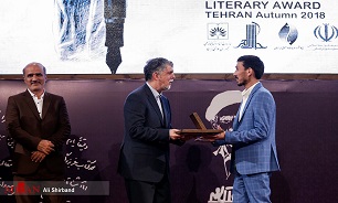 عنوان جایزه جلال آل احمد برای تعامل بیشتر به جایزه فارسی‌زبانان تغییر یابد