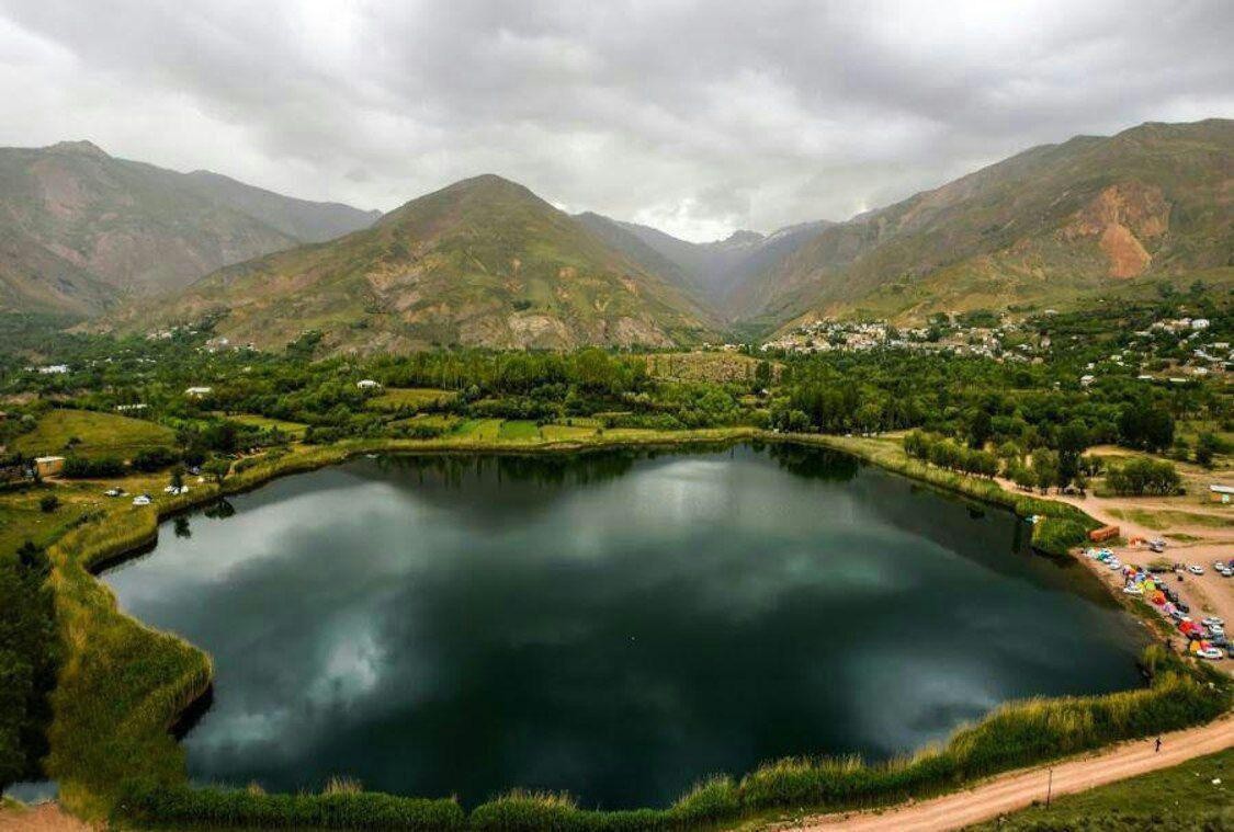 تصویری بی نظیر از دریاچه اوان الموت تصویری بی نظیر از دریاچه اوان الموت