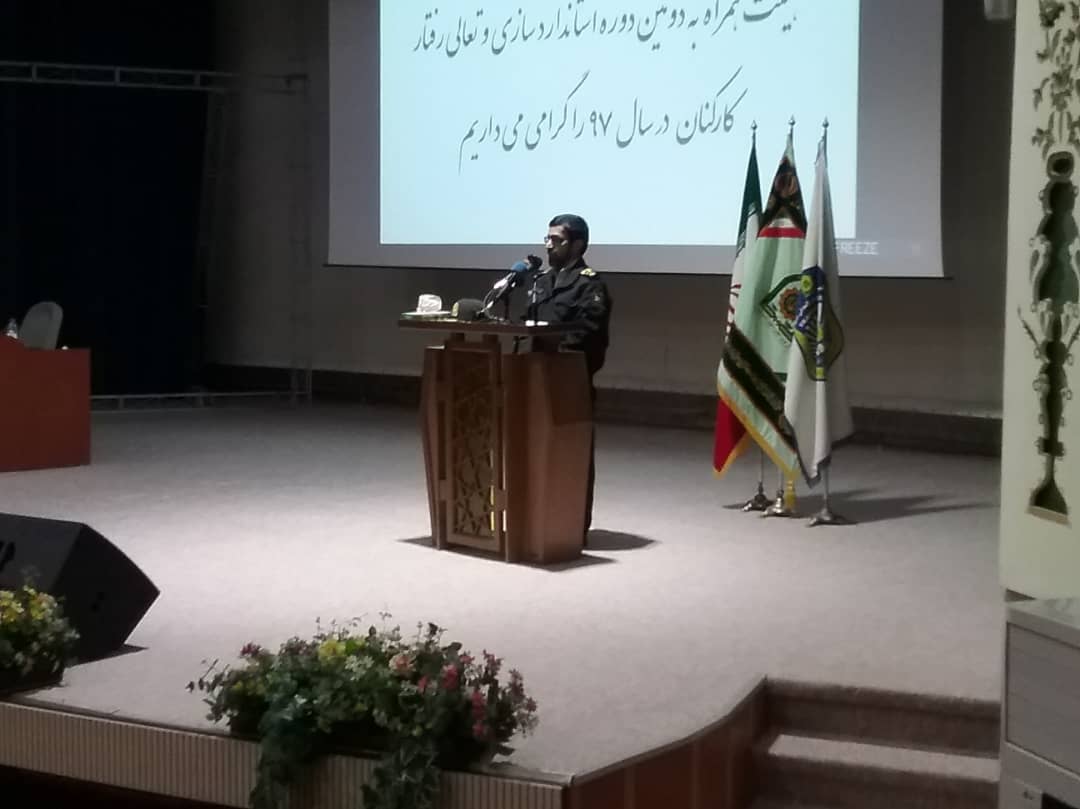 مردم اقتدار پلیس را دوست دارند/باید سطح رضایتمندی مردم از پلیس افزایش یابد مردم اقتدار پلیس را دوست دارند/باید سطح رضایتمندی مردم از پلیس افزایش یابد
