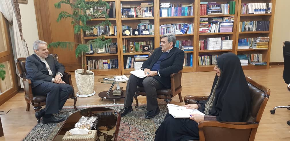 برگزاری نشست شهردار تهران با رئیس سازمان برنامه و بودجه کشور برگزاری نشست شهردار تهران با رئیس سازمان برنامه و بودجه کشور