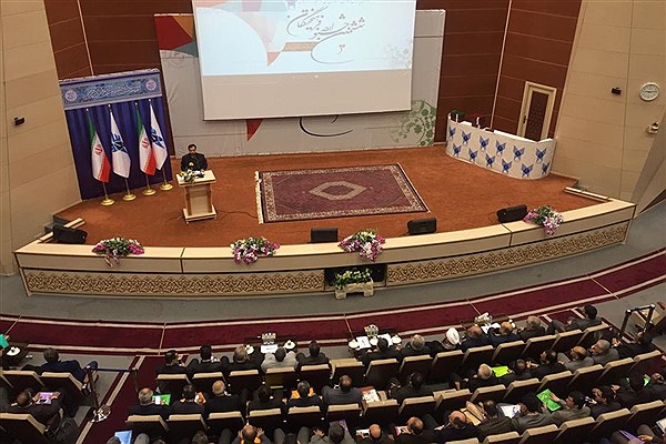 جشنواره فرهیختگان و گردهمایی معاونان پژوهش و فناوری دانشگاه آزاد اسلامی آغاز به کار کرد