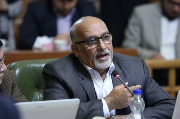 پیگیری تخریب «بنگاه فرد شیشه» از سوی شهرداری و میراث فرهنگی پیگیری تخریب «بنگاه فرد شیشه» از سوی شهرداری و میراث فرهنگی