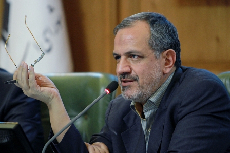 انتقاد مسجدجامعی از عدم پاسخگویی مسئولان درباره انتشار بوی نامطبوع در تهران