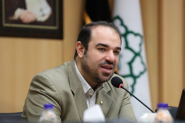 ۱۰ هزار نیروی مازاد در شهرداری تهران داریم