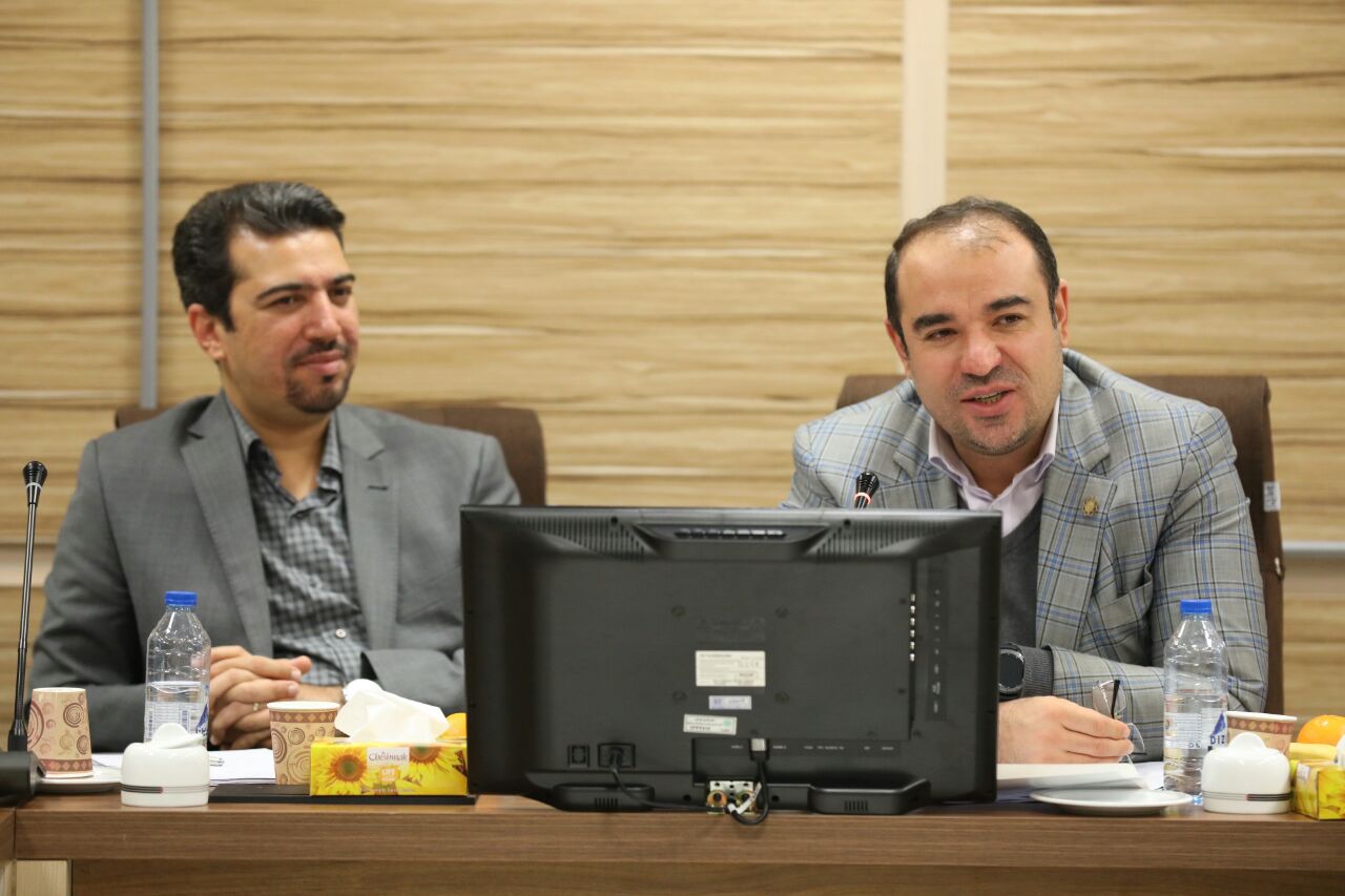 تاکسیرانی نقش اهرمی در ارتقاء فرهنگ شهر دارد