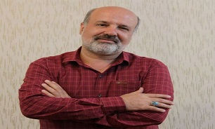 «شاه فراری شده» مخاطبانش را با اصطلاحات و شخصیت‌های انقلاب آشنا می‌کند/ این کتاب دهه فجر منتشر می‌شود