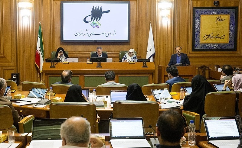سازمانها و شرکتهای شهرداری کاهش یابد
