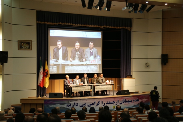 تکیه به توان داخلی بهترین راهکار خلق ثروت است
