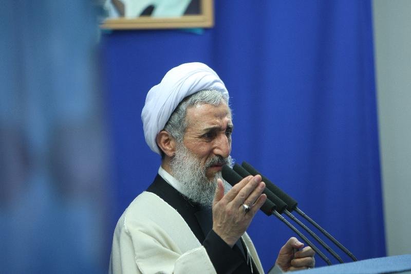 دانشگاه ها مسایل علمی و الهی را با یکدیگر تطبیق دهند