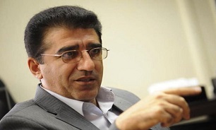رونمایی از پوستر جایزه جهانی فلسطین در سی و دومین نمایشگاه کتاب تهران
