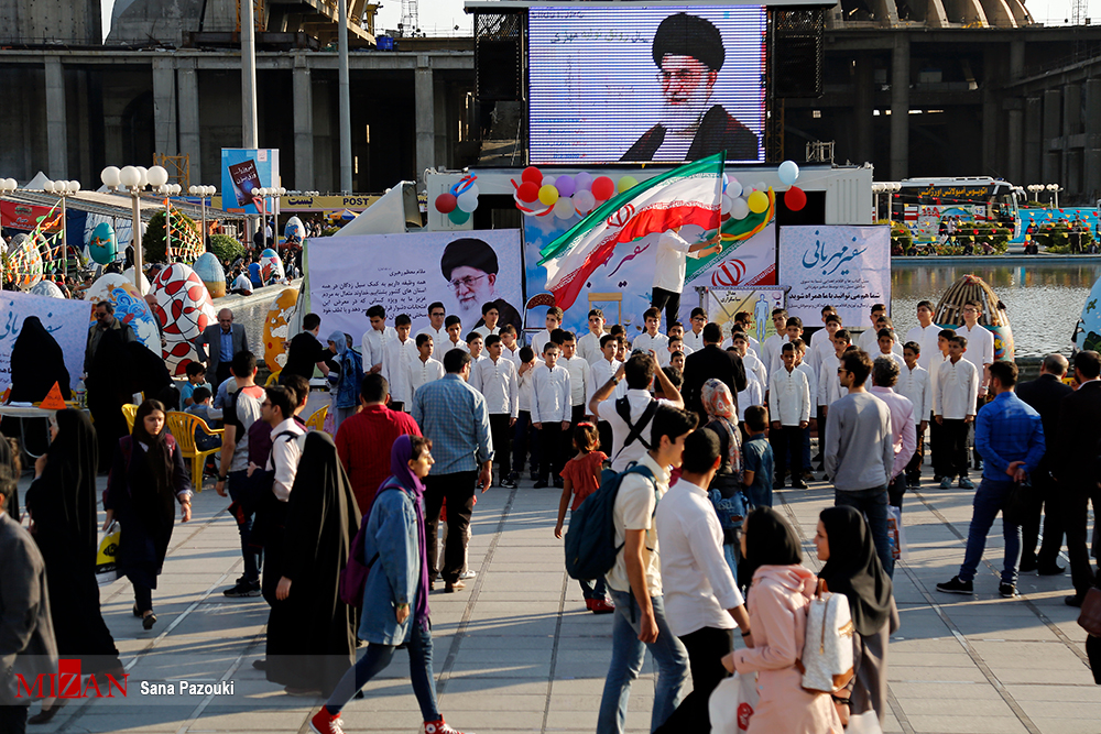 از تاکید رهبر بر توجه به آثار دفاع مقدس تا گزارش آتش‌نشانی از حوادث نمایشگاه کتاب