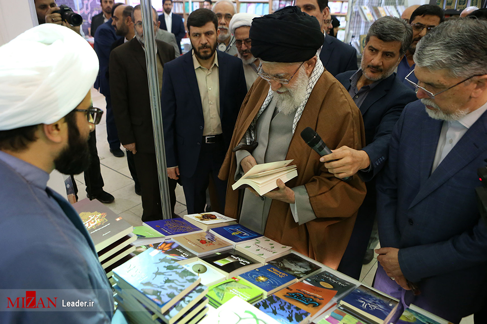 از تاکید رهبر بر توجه به آثار دفاع مقدس تا گزارش آتش‌نشانی از حوادث نمایشگاه کتاب