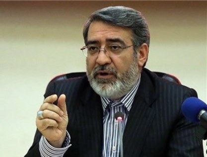 آمادگی کامل ایران برای خدماترسانی به زائران اربعین/قول مساعد وزیر کشور عراق برای ارائه خدمات/مردم تدریجی و با گذرنامه و روادید به مرز مراجعه کنند آمادگی کامل ایران برای خدماترسانی به زائران اربعین/قول مساعد وزیر کشور عراق برای ارائه خدمات/مردم تدریجی و با گذرنامه و روادید به مرز مراجعه کنند