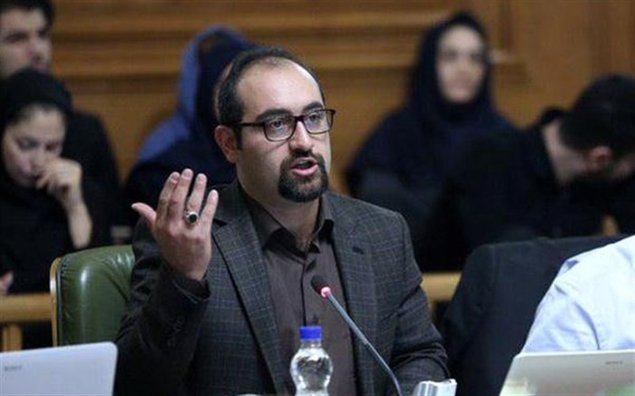 تکلیف مدیران دو شغله در شهرداری مشخص شود/در صورت عدم استعفای مدیران دوشغله‌ی شهرداری اسامی آن‌ها را اعلام می‌کنم