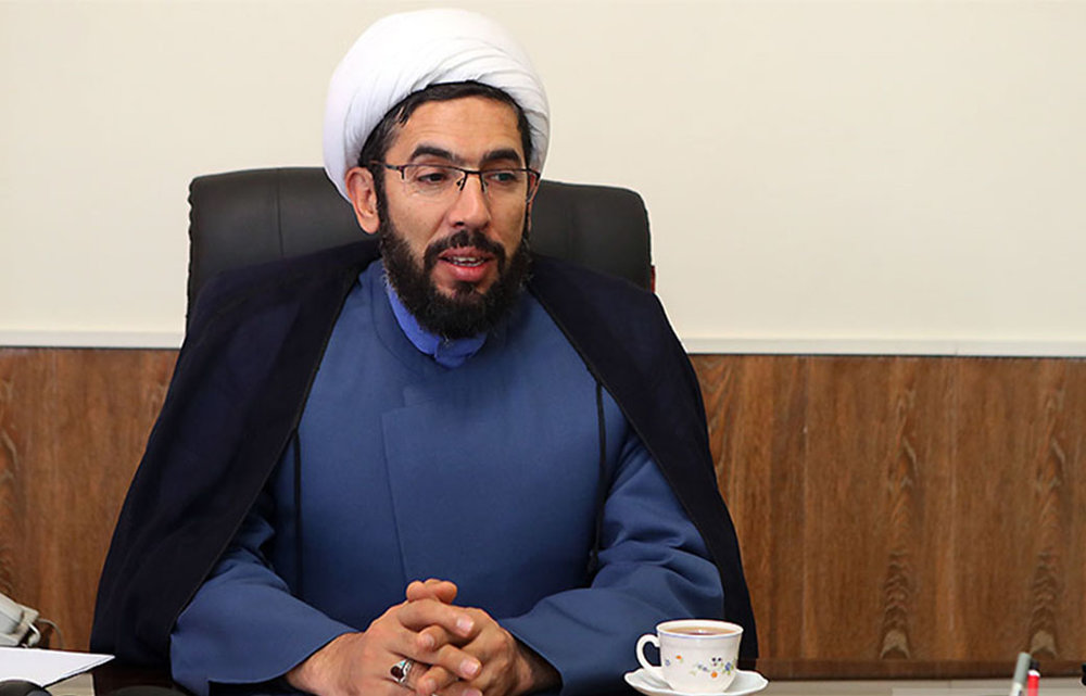 جای حل مسائل کشور دانشگاه است