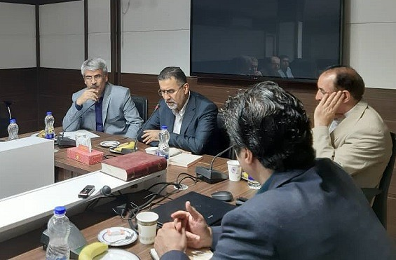 سردیس شیخ اشراق ساخته می‌شود