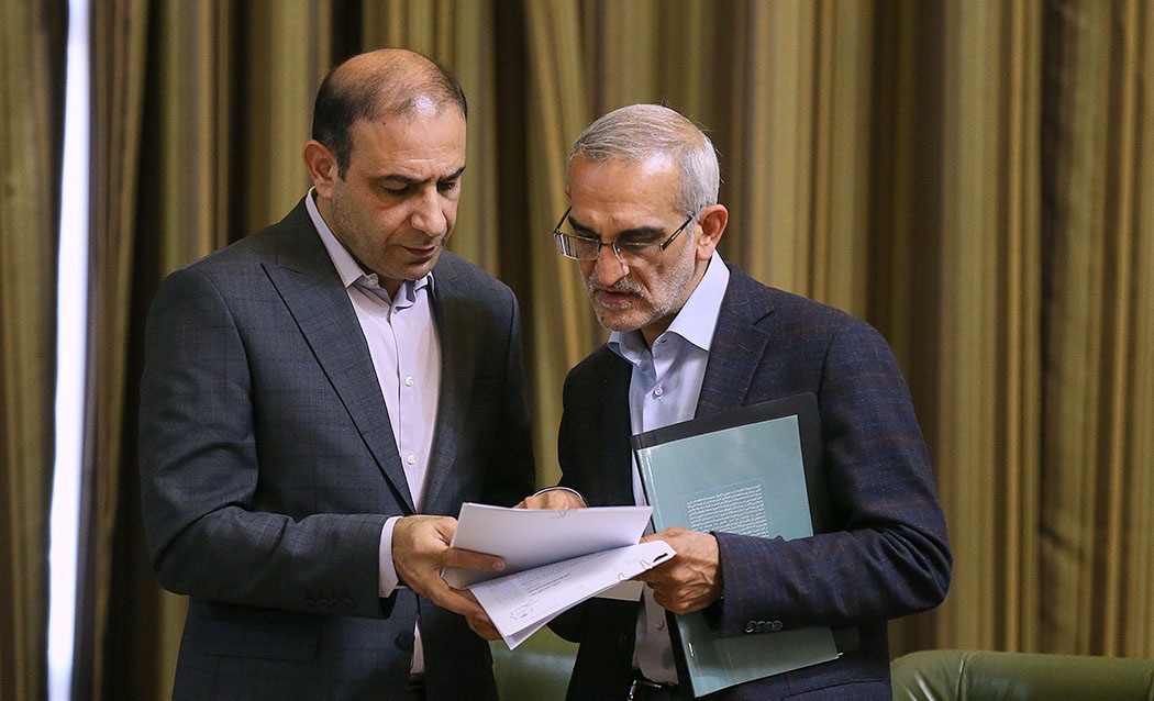 انتظار نداشته باشید سالانه ۹۰۰ میلیارد تومان از مردم تهران پول پارک خودرو بگیریم
