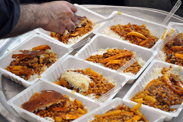 وزارت بهداشت، بر آمادگی هیأت و تکایا نظارت دارد/مواد غذایی بیش از دو ساعت در ظروف یکبار مصرف نگهداری نشود