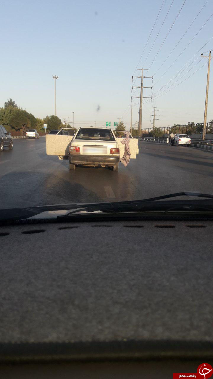 تصویری از حمل غیر قابل باور و خطرناک بار با پراید! تصویری از حمل غیر قابل باور و خطرناک بار با پراید!