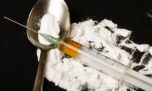 شناسایی بیش از ۷۰۰ نوع مخدر در دنیا/ راه اندازی آزمایشگاه آنالیز و تحلیل موادمخدر توسط پلیس مبارزه/ هوشمندسازی پلیس در دستور کار