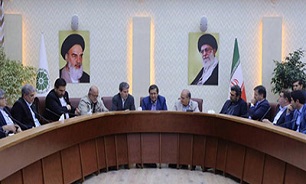 مشکلات صادرکنندگان استان درنحوه برگشت ارز را حل میکنیم مشکلات صادرکنندگان استان درنحوه برگشت ارز را حل میکنیم