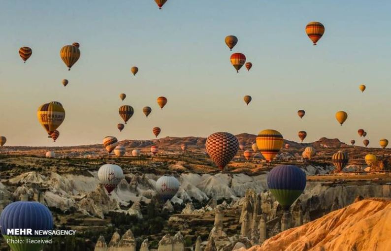 به پرواز در آمدن بالون‌ها در آسمان ترکیه +تصاویر
