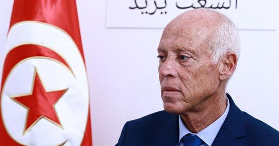 قیس سعید نتایج اولیه حاکی از پیروزی قیس سعید در انتخابات تونس دارد