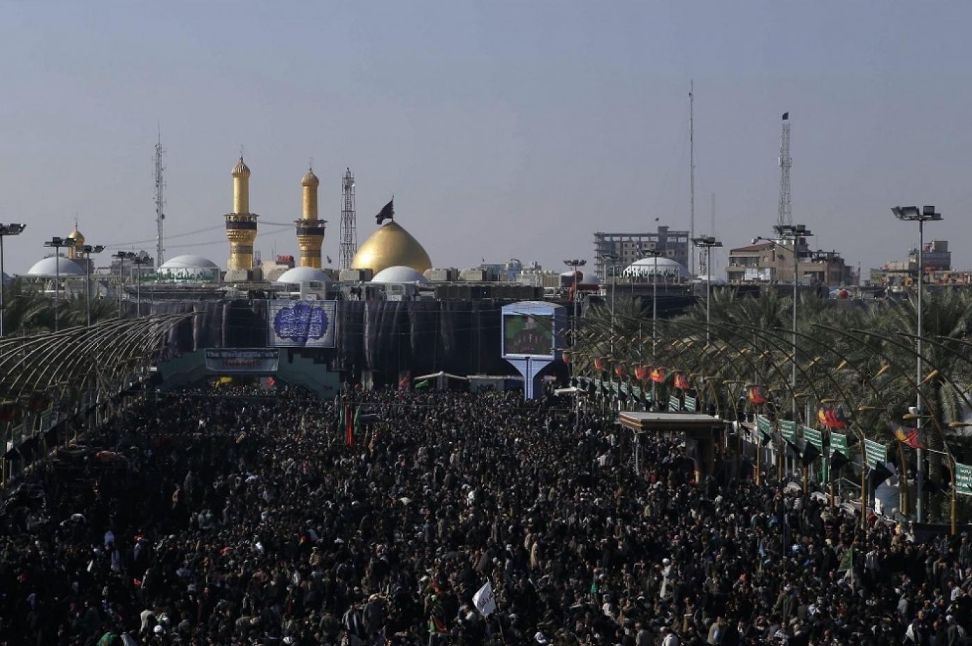 اربعین در آیینه رسانههای خارجی؛ بزرگترین همایش مردمی جهان سالانه با حضور چند ده میلیون مسلمان برگزار میشود اربعین در آیینه رسانههای خارجی؛ بزرگترین همایش مردمی جهان سالانه با حضور چند ده میلیون مسلمان برگزار میشود