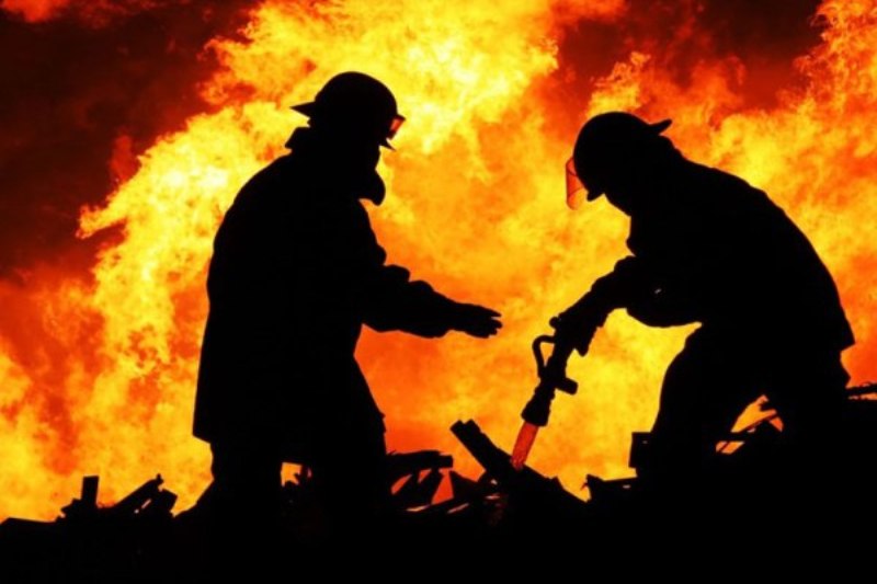 چرا سختی کار به آتش نشانان تهرانی تعلق نمیگیرد؟