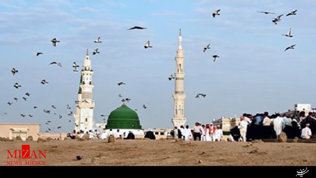 صلوات خاصه پیامبر اکرم (ص) با صدای میثم مطیعی صلوات خاصه پیامبر اکرم (ص) با صدای میثم مطیعی