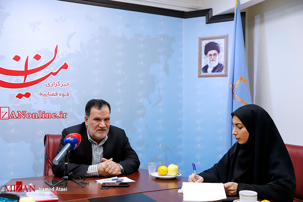 مشروح گفتگوی معاون بنیاد شهید با منتشر شد
