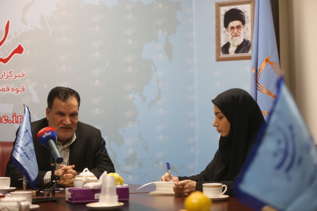 مشروح گفتگوی معاون بنیاد شهید با منتشر شد مشروح گفتگوی معاون بنیاد شهید با منتشر شد