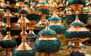 بسیاری از تولیدات صنایع دستی اصفهان، استاندارد است