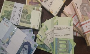 ۳۰ هزار میلیارد تومان درآمد سالانه دولت از افزایش نرخ بنزین