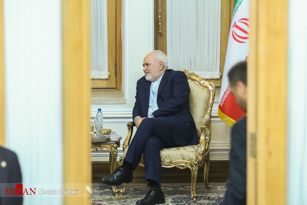 آماده تبادل فراگیر زندانیان هستیم/ توپ در زمین آمریکاست آماده تبادل فراگیر زندانیان هستیم/ توپ در زمین آمریکاست