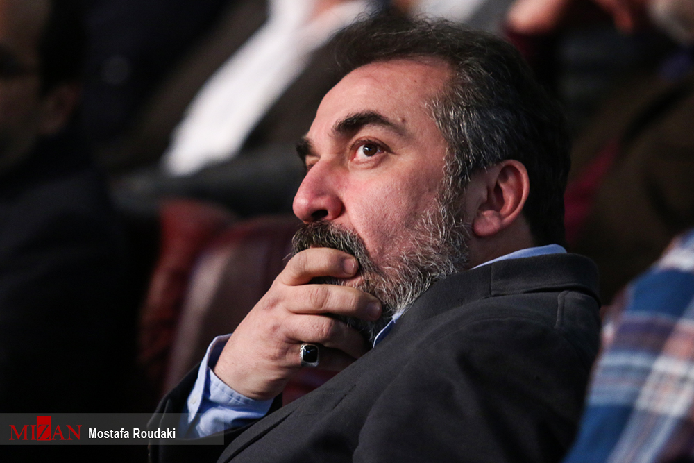 «سیامک انصاری» «سیامک انصاری» با دو فیلم راهی جشنواره فیلم فجر میشود///////////////چهارشنبه