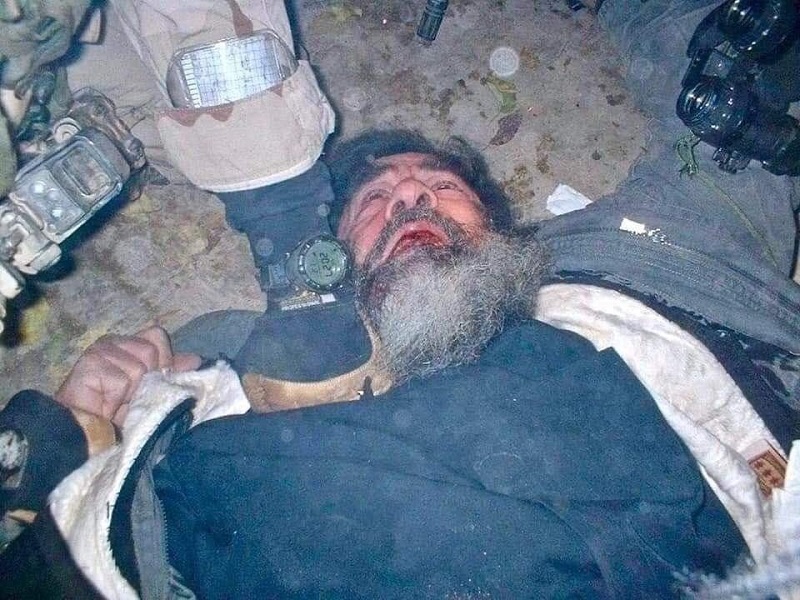 تصویری دیده نشده از لحظه دستگیری صدام +عکس